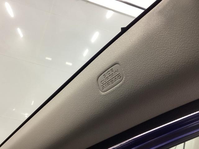 WR-V Z+ブラックスタイル HondaCONNECT対応純正メモリーナビ キーフリー サイドエアバック フルセグテレビ 横滑り防止機能 バックカメラ USB LEDヘッドライト オートクルーズコントロール 盗難防止システム(25枚目)