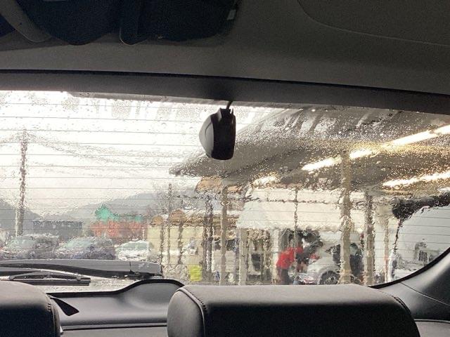 ヴェゼル ｅ：ＨＥＶＺ　ドラレコ　ナビ　Ｒカメラ　ブルートゥース　Ｓヒータ　地デジフルセグＴＶ　定期点検記録簿　電動テールゲート　サイドエアバッグ　後カメラ　前後障害物センサー　横滑防止装置　エアコン　ＬＥＤヘットライト（14枚目）