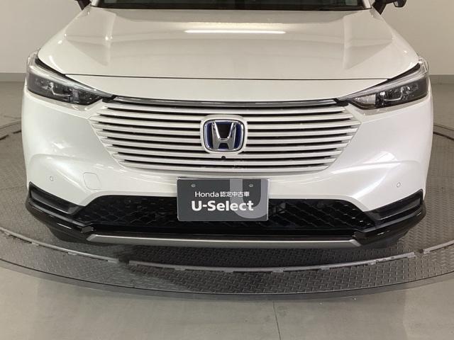 ヴェゼル ｅ：ＨＥＶＺ　純正ナビ　フルセグ　リアカメラ　Ｓヒータ　電動テールゲート　サイドエアバッグ　後カメラ　前後障害物センサー　横滑防止装置　エアコン　ＬＥＤヘットライト　パワステ　ＵＳＢ接続　ナビＴＶ　サイドカメラ（25枚目）