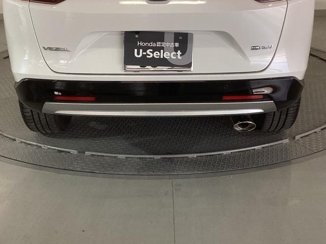 ヴェゼル ｅ：ＨＥＶＺ　純正ナビ　フルセグ　リアカメラ　Ｓヒータ　電動テールゲート　サイドエアバッグ　後カメラ　前後障害物センサー　横滑防止装置　エアコン　ＬＥＤヘットライト　パワステ　ＵＳＢ接続　ナビＴＶ　サイドカメラ（32枚目）