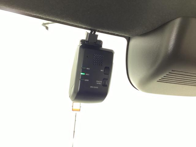 N-BOXカスタム ベースグレード HondaCONNECT対応純正メモリーナビ ドラレコ アクティブクルーズ フルセグ対応 前席シートヒーター イモビライザー USB 運転席エアバッグ スマートキー&プッシュスタート LEDヘッド(12枚目)