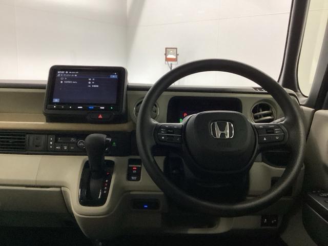 Ｎ－ＢＯＸ ベースグレード　ＨｏｎｄａＣＯＮＮＥＣＴ対応純正メモリーナビ　ドラレコ　ＥＣＯＮ　Ｓヒーター　ＬＥＤヘットライト　ブレーキサポート　キーフリーシステム　盗難防止装置　パワーウインドー　ナビＴＶ　スマートキーシステム（3枚目）