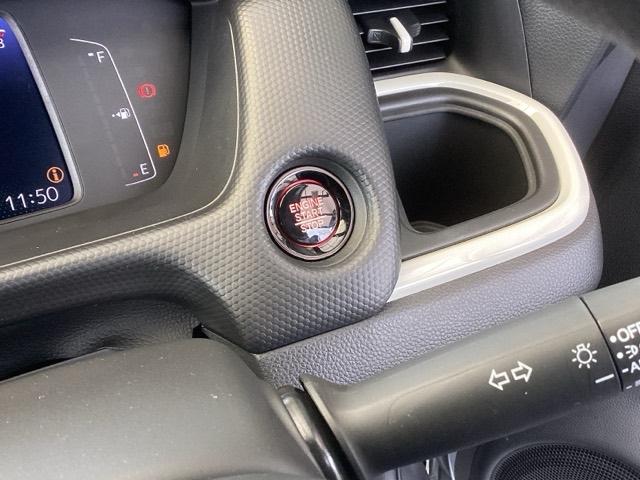 �X�}�[�g�L�[�V�X�e�����ڂł��̂ŁA�n���h�����̃X�C�b�`�������΁A�G���W���X�^�[�g�I