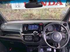 �ե���ȥ��饹���礭�����磻�ɤʻ볦�Ǳ�ž�⤷�䤹���ʤ�褦�ˡ��߷פ���Ƥ��ޤ��� 3