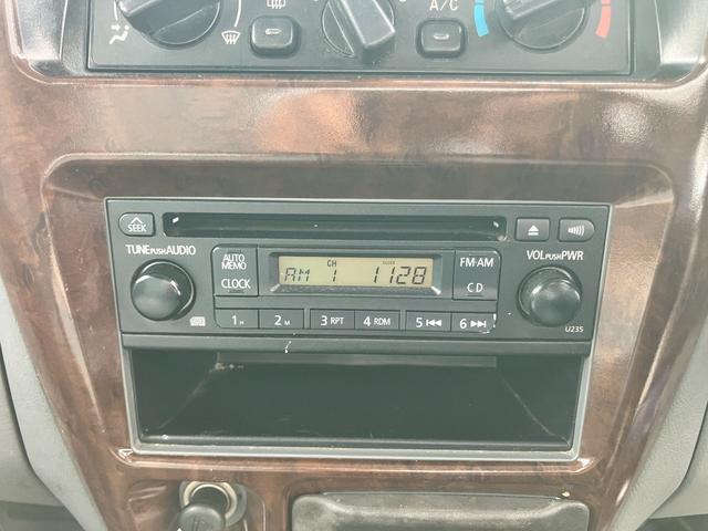 ミニキャブバン 　ハイルーフ　オートマ　エアコン　パワステ　Ｗエアバッグ　ＣＤ　プライバシーガラス　両側スライドドア　ヘッドライトレベライザー（18枚目）