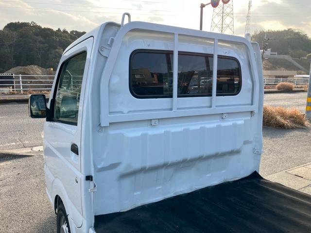 キャリイトラック ＫＣエアコン・パワステ　オートマ　ディスプレイオーディオ　ナビ　ライト類ＬＥＤ化　ＥＴＣ　３方開　メッキグリルカバー　メッキドアミラーカバー　ヘッドライトレベライザー（18枚目）