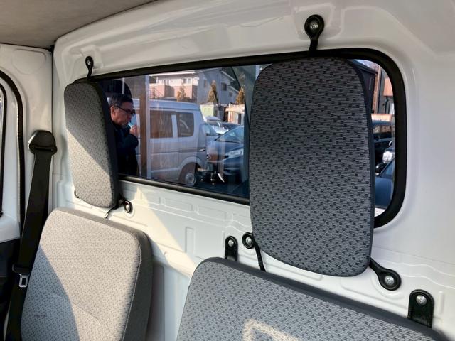 キャリイトラック ＫＣエアコン・パワステ　オートマ　ディスプレイオーディオ　ナビ　ライト類ＬＥＤ化　ＥＴＣ　３方開　メッキグリルカバー　メッキドアミラーカバー　ヘッドライトレベライザー（41枚目）