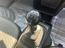 ５速ＭＴ　３方開　運転席エアバッグ　ヘッドライトレベライザー　社外ＣＤステレオ　荷台ゴムマット　取扱説明書　積載量３５０ｋｇ