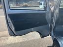 ５速ＭＴ　３方開　運転席エアバッグ　ヘッドライトレベライザー　社外ＣＤステレオ　荷台ゴムマット　取扱説明書　積載量３５０ｋｇ