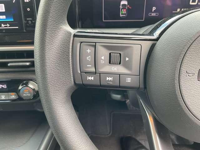 ノート 1.2 X ワンオーナー メモリーナビ 衝突軽減装置 リアカメラ 衝突被害軽減ブレ-キ レーンアシスト インテリジェントキー ワンオーナー アイドリングストップ 整備記録簿 盗難防止システム ワンセグTV TVナビ サイドカーテンエアバック メモリーナビ(6枚目)