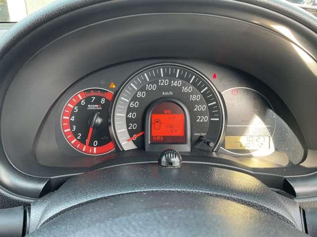 マーチ １．５　ＮＩＳＭＯ　Ｓ　メモリーナビ　ドライブレコーダ　ＥＴＣ　バ　ＷＳＲＳ　運転席エアバック　盗難防止装置　Ｂカメラ　フルオートエアコン　キーレスエントリー　ナビＴＶ　ドライブレコーダー　ワンオ－ナ－車　記録簿あり　ＥＴＣ　メモリナビ　ワンセグ　ＰＳ　ＡＢＳ（8枚目）