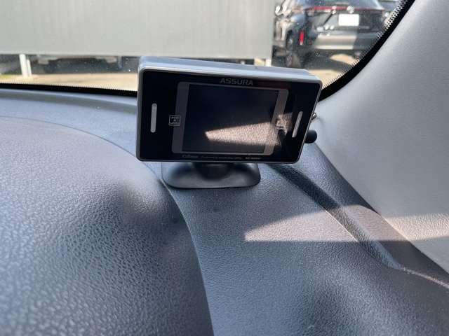 マーチ １．５　ＮＩＳＭＯ　Ｓ　メモリーナビ　ドライブレコーダ　ＥＴＣ　バ　ＷＳＲＳ　運転席エアバック　盗難防止装置　Ｂカメラ　フルオートエアコン　キーレスエントリー　ナビＴＶ　ドライブレコーダー　ワンオ－ナ－車　記録簿あり　ＥＴＣ　メモリナビ　ワンセグ　ＰＳ　ＡＢＳ（9枚目）