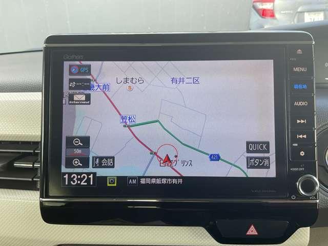 メモリーナビ付きなのでお出かけの際はナビがあるととても便利です