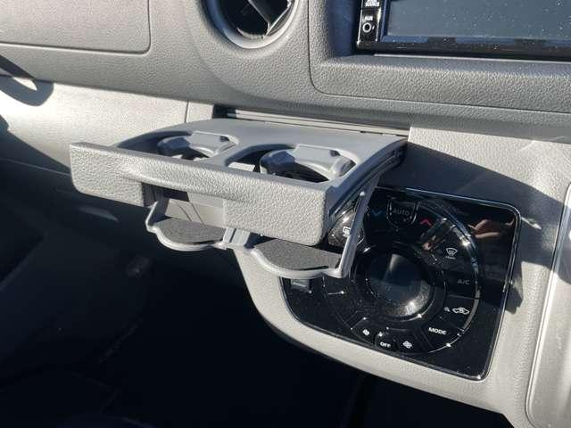 ＮＶ３５０キャラバンバン ２．０　プレミアムＧＸ　ロングボディ　メモリーナビ　全周囲モニター　ブレーキサポート　全周囲カメラ　盗難防止装置　ＡＣ　バックカメラ　キーレスエントリ　スマートキー　パワーウインドウ　ＥＴＣ　運転席エアバッグ　メモリーナビ　ドラレコ　ＬＥＤヘッドライト　定期点検記録簿（10枚目）