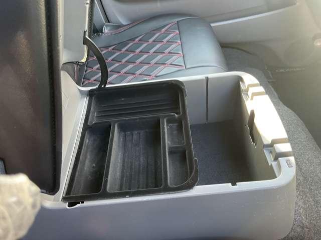 ＮＶ３５０キャラバンバン ２．０　プレミアムＧＸ　ロングボディ　メモリーナビ　全周囲モニター　ブレーキサポート　全周囲カメラ　盗難防止装置　ＡＣ　バックカメラ　キーレスエントリ　スマートキー　パワーウインドウ　ＥＴＣ　運転席エアバッグ　メモリーナビ　ドラレコ　ＬＥＤヘッドライト　定期点検記録簿（11枚目）