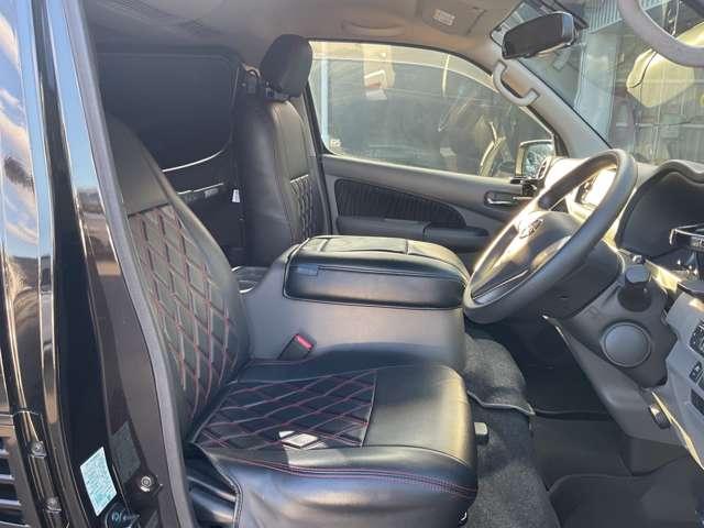 ＮＶ３５０キャラバンバン ２．０　プレミアムＧＸ　ロングボディ　メモリーナビ　全周囲モニター　ブレーキサポート　全周囲カメラ　盗難防止装置　ＡＣ　バックカメラ　キーレスエントリ　スマートキー　パワーウインドウ　ＥＴＣ　運転席エアバッグ　メモリーナビ　ドラレコ　ＬＥＤヘッドライト　定期点検記録簿（16枚目）