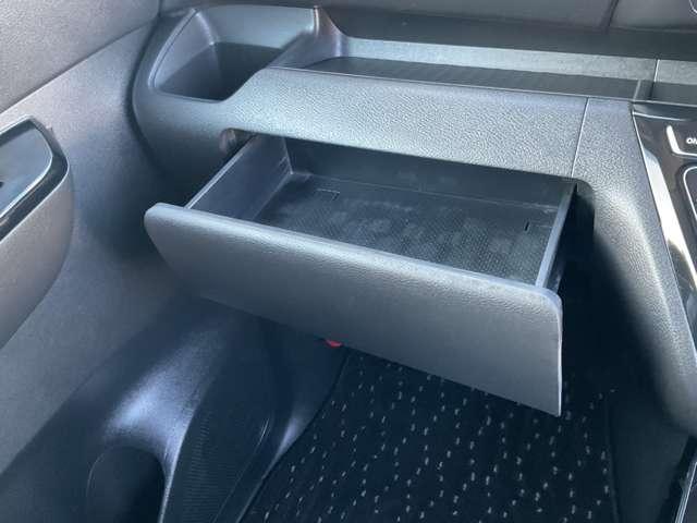 ルークス ６６０　ハイウェイスターＸ　プロパイロット　エディション　メモリーナビ　ＤＶＤ　全周囲モニター　左右パワースライドドア　アイドリング　イモビ　パノラマモニター　助手席エアバッグ　衝突軽減ブレーキ　ＰＷ　ナビ＆ＴＶ　１セグ　ＬＥＤヘッドライト　ＬＤＷ　スマートキー　ＥＴＣ　ワンオーナー車　ＰＳ（18枚目）