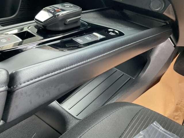 ノート 1.2 X アラウンドビューモニター リアカメラ 衝突被害軽減ブレ-キ 全方位カメラ ETC付 LEDヘッドライト レーンアシスト インテリジェントキー ワンオーナー ドラレコ アイドリングストップ 整備記録簿 盗難防止システム TVナビ(14枚目)