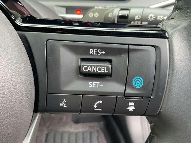 オーラ １．２　Ｇ　レザーエディション　ワンオーナー　メモリーナビ　スマ－トキ－　整備記録簿　盗難防止装置　ＥＴＣ車載器　ＡＨＢ　ＬＥＤライト　ナビ＆ＴＶ　追従式クルーズコントロール　レーンキープ　アルミホイール　エアバッグ　エアコン（6枚目）