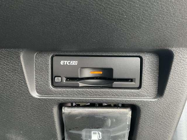 オーラ １．２　Ｇ　レザーエディション　ワンオーナー　メモリーナビ　スマ－トキ－　整備記録簿　盗難防止装置　ＥＴＣ車載器　ＡＨＢ　ＬＥＤライト　ナビ＆ＴＶ　追従式クルーズコントロール　レーンキープ　アルミホイール　エアバッグ　エアコン（40枚目）