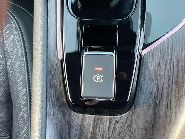 オーラ １．２　Ｇ　試乗車ＵＰ　メモリーナビ　全周囲モニター　フルセグテレビ　ハイビームアシスト　ＥＴＣ車載器　アルミ　展示試乗車ＵＰ　ＬＤＷ　ＬＥＤライト　バックモニター　エアバッグ　サイドエアバッグ　記録簿　ＡＢＳ（23枚目）