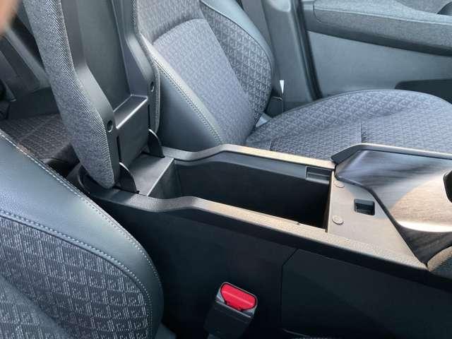 オーラ １．２　Ｇ　試乗車ＵＰ　メモリーナビ　全周囲モニター　フルセグテレビ　ハイビームアシスト　ＥＴＣ車載器　アルミ　展示試乗車ＵＰ　ＬＤＷ　ＬＥＤライト　バックモニター　エアバッグ　サイドエアバッグ　記録簿　ＡＢＳ（31枚目）