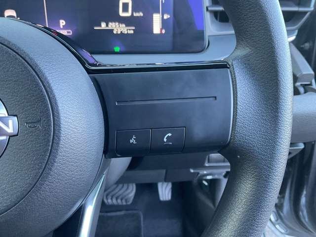 ノート １．２　Ｘ　試乗車ＵＰ　メモリーナビ　全周囲モニター　助手席エアバック　ＰＳ　ＰＷ　盗難防止　地デジ　キーフリーシステム　【ＬＥＤヘッドライト】　ＡＡＣ　記録簿付き　ワンオ－ナ－車　オートハイビーム　バックカメラ（6枚目）