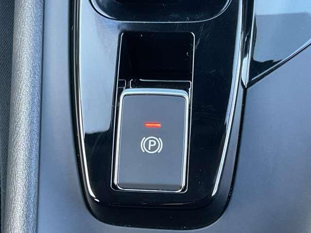 ノート １．２　Ｘ　試乗車ＵＰ　メモリーナビ　全周囲モニター　助手席エアバック　ＰＳ　ＰＷ　盗難防止　地デジ　キーフリーシステム　【ＬＥＤヘッドライト】　ＡＡＣ　記録簿付き　ワンオ－ナ－車　オートハイビーム　バックカメラ（23枚目）