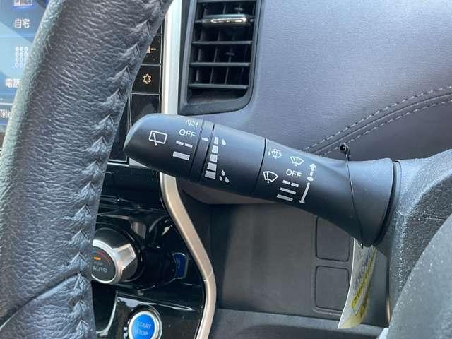 セレナ １．２　ｅ－ＰＯＷＥＲ　ハイウェイスター　Ｖ　メモリーナビ　ブルーレイ　ワンオーナー　アラウンドビューモニター付き　アダクティブクルーズ　インテリジェントＳ　スマ－トキ－　メモリーナビゲーション　キーレスエントリー　三列シート　ＬＥＤヘッドライト（14枚目）