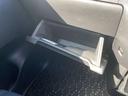 グローブボックスです！上下にスペースがあり、車検証や小物を収納可能です