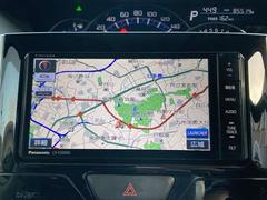 �����꡼�ʥӢ����꡼�ʥӡ��ԣ֡��饸���ʣ��͡��ƣ͡ˡ����£����������褬������ĺ���ޤ����£����������������ǥ��ޡ��ȥե���β��ڡ��ϥ󥺥ե꡼�ǲ��ä����ޤ��� 3