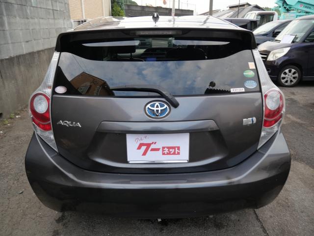 アクア Gブラックソフトレザーセレクション スマートキー プッシュスタート ナビ バックモニター フルセグ ETC 純正16インチアルミホイール オートエアコン パワーステアリング(6枚目)