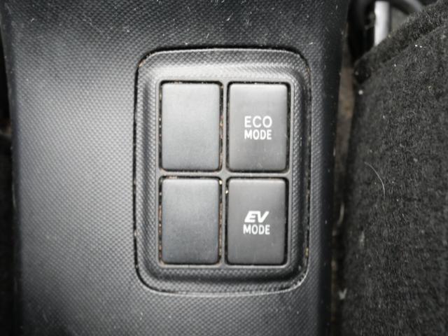 アクア Gブラックソフトレザーセレクション スマートキー プッシュスタート ナビ バックモニター フルセグ ETC 純正16インチアルミホイール オートエアコン パワーステアリング(33枚目)