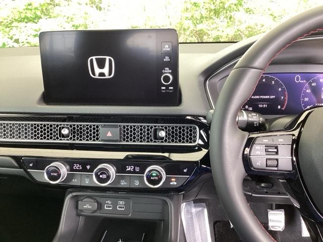 シビック ＥＸ　純正メモリーナビ　パワーシート　ＥＴＣ　衝突軽減システム　ヒーター　運転席エアバッグ　前後ソナー　盗難防止　オートエアコン　地デジ　キーフリー　パワーステアリング　ナビＴＶ　ターボエンジン　Ｂカメラ（3枚目）