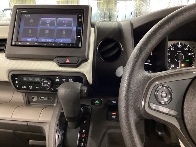 Ｎ－ＷＧＮ Ｌホンダセンシング　純正ナビ　４ＷＤ　シートヒーター　誤発進抑制　パワーステアリング　オートクルーズ　Ｂカメラ　助手席エアバッグ　横滑防止　ベンチシート　パワーウィンドウ　サイドエアバッグ　盗難防止システム　ＥＴＣ（2枚目）