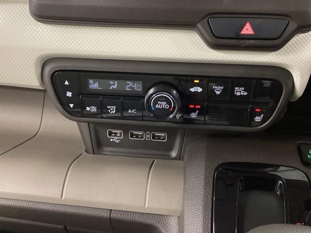 Ｎ－ＷＧＮ Ｌホンダセンシング　純正ナビ　４ＷＤ　シートヒーター　誤発進抑制　パワーステアリング　オートクルーズ　Ｂカメラ　助手席エアバッグ　横滑防止　ベンチシート　パワーウィンドウ　サイドエアバッグ　盗難防止システム　ＥＴＣ（13枚目）