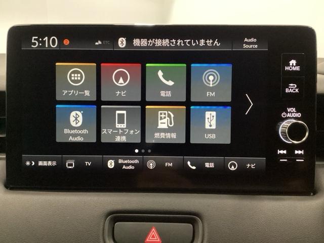 ヴェゼル ｅ：ＨＥＶＺ　メモリーナビ　ＥＴＣ　リアカメラ　衝突回避支援ブレーキ機能　スマキ　Ｐトランク　フルオートエアコン　エアバッグ　両席エアバック　Ｒカメ　パワーウィンドウ　ＬＥＤランプ　ソナー　クルーズＣ　ナビ＆ＴＶ（10枚目）