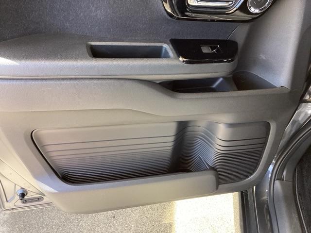 N-BOXカスタム L 純正ナビ フルセグ リアカメラ Pソナー サイドエアバッグ ナビTV Aストップ シートヒータ ベンチシート キーフリーシステム LEDライト クルーズコントロール AC DVD視聴可能 スマキー(39枚目)