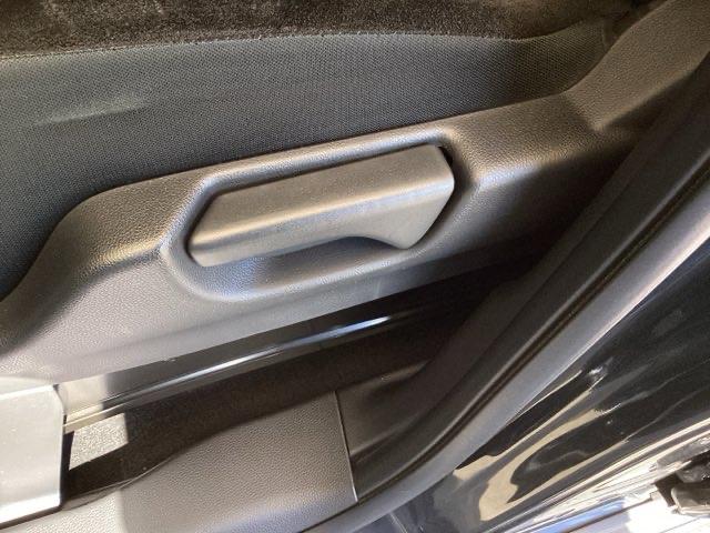 N-BOXカスタム L 純正ナビ フルセグ リアカメラ Pソナー サイドエアバッグ ナビTV Aストップ シートヒータ ベンチシート キーフリーシステム LEDライト クルーズコントロール AC DVD視聴可能 スマキー(40枚目)