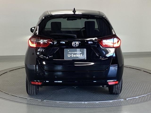 フィット ホーム 純正メモリーナビ リアカメラ ETC 記録簿 衝突軽減 ソナー USB接続 AAC 横滑り防止機能 サイドエアバック オートライト LEDライト クルーズコントロール パワーウィンドウ スマキー(9枚目)