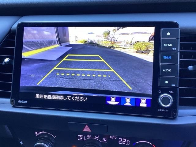 フィット ホーム 純正メモリーナビ リアカメラ ETC 記録簿 衝突軽減 ソナー USB接続 AAC 横滑り防止機能 サイドエアバック オートライト LEDライト クルーズコントロール パワーウィンドウ スマキー(12枚目)