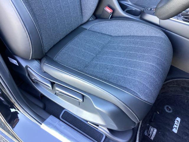 フィット ホーム 純正メモリーナビ リアカメラ ETC 記録簿 衝突軽減 ソナー USB接続 AAC 横滑り防止機能 サイドエアバック オートライト LEDライト クルーズコントロール パワーウィンドウ スマキー(56枚目)