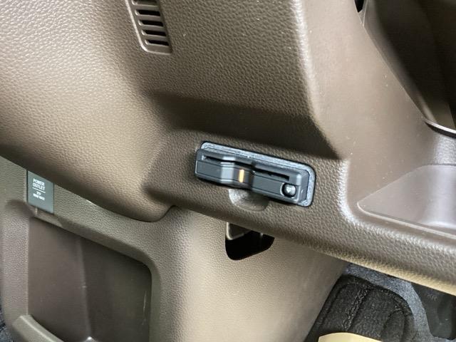 ＥＴＣ付いてます。ＥＴＣが使用可能な道路通行料はキャッシュレスでスマートに走行できます。再セットアップして納車致します。