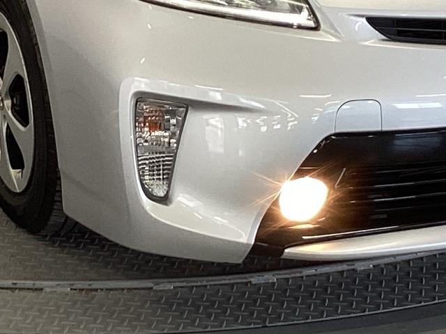 プリウス Ｇ　純正ＨＤＤナビ　リアカメラ　ＥＴＣ　Ａストップ　Ｒカメラ　スマ－トキ－　パワーステアリング　エアバック　ナビ＆ＴＶ　電動パワーシート　サイドエアバック　ＡＡＣ　整備記録簿　クルコン　イモビライザー（24枚目）