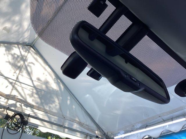 プリウス Ｇ　純正ＨＤＤナビ　リアカメラ　ＥＴＣ　Ａストップ　Ｒカメラ　スマ－トキ－　パワーステアリング　エアバック　ナビ＆ＴＶ　電動パワーシート　サイドエアバック　ＡＡＣ　整備記録簿　クルコン　イモビライザー（47枚目）