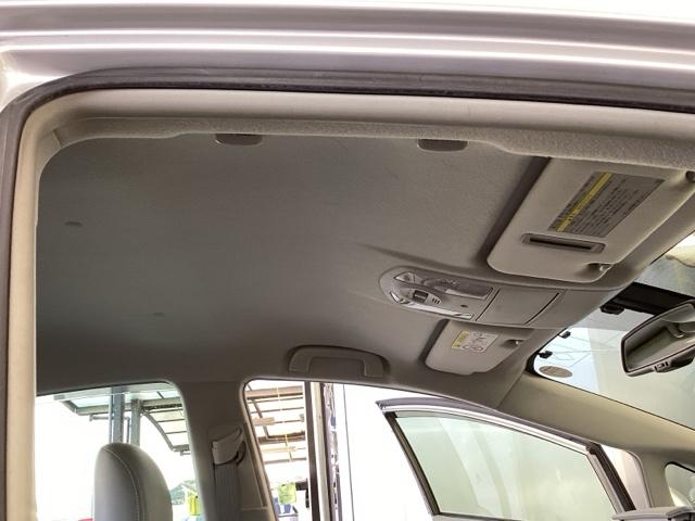 プリウス Ｇ　純正ＨＤＤナビ　リアカメラ　ＥＴＣ　Ａストップ　Ｒカメラ　スマ－トキ－　パワーステアリング　エアバック　ナビ＆ＴＶ　電動パワーシート　サイドエアバック　ＡＡＣ　整備記録簿　クルコン　イモビライザー（52枚目）