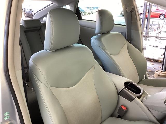 プリウス Ｇ　純正ＨＤＤナビ　リアカメラ　ＥＴＣ　Ａストップ　Ｒカメラ　スマ－トキ－　パワーステアリング　エアバック　ナビ＆ＴＶ　電動パワーシート　サイドエアバック　ＡＡＣ　整備記録簿　クルコン　イモビライザー（54枚目）