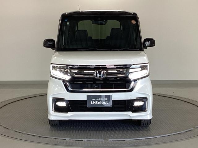 Ｎ－ＢＯＸカスタム Ｌターボ　純正ナビ　フルセグ　リアカメラ　地デジチューナー　衝突軽減ブレーキサポート　ＬＥＤヘッドライ　アイドリングＳ　ターボエンジン　ＰＳ　カーテンエアバック　シートヒータ　エアバック　ＵＳＢ　ＡＡＣ　ＡＢＳ（6枚目）