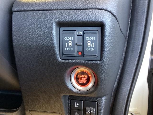 Ｎ－ＢＯＸカスタム Ｌターボ　純正ナビ　フルセグ　リアカメラ　地デジチューナー　衝突軽減ブレーキサポート　ＬＥＤヘッドライ　アイドリングＳ　ターボエンジン　ＰＳ　カーテンエアバック　シートヒータ　エアバック　ＵＳＢ　ＡＡＣ　ＡＢＳ（16枚目）