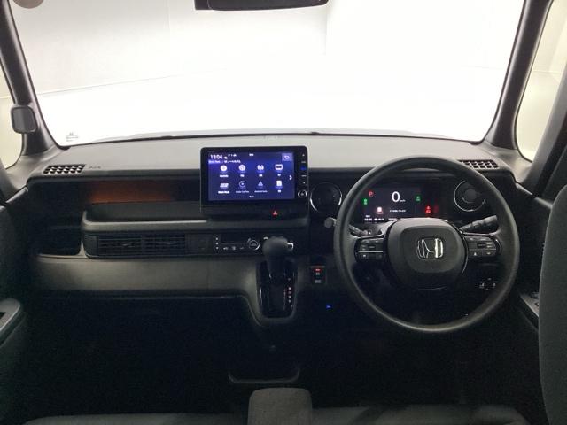 Ｎ－ＢＯＸカスタム ベースグレード　メモリーナビ　ドラレコ　リアカメラ　ＥＴＣ　Ｗ電動ドア　ＵＳＢ接続　ＣＭＢＳ　Ｄレコ　ベンチシート　オートエアコン　スマートキ　ＬＥＤ　盗難防止装置　クルコン　バックカメラ　フルセグＴＶ　エアバッグ（2枚目）